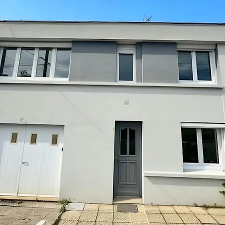 L'urbaine, Maison De Spacieuse, Jardin, Wifi شقة