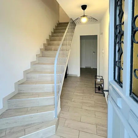 L'urbaine, Maison De Spacieuse, Jardin, Wifi Apartamento La Roche-sur-Yon