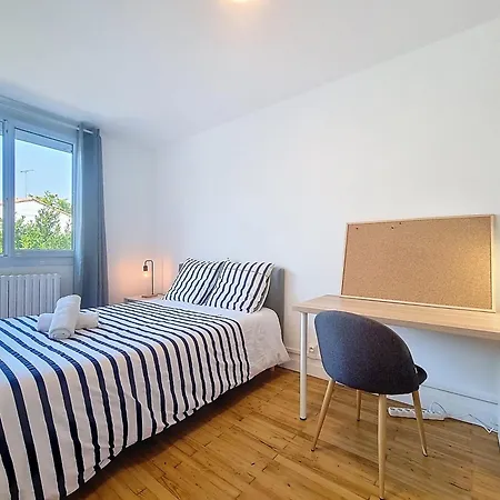 L'urbaine, Maison De Spacieuse, Jardin, Wifi * لا روش سور يو