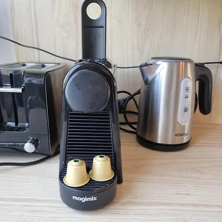 L'urbaine, Maison De Spacieuse, Jardin, Wifi *