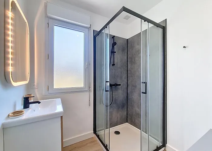 L'urbaine, Maison De Spacieuse, Jardin, Wifi Appartement *