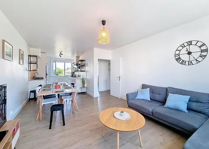 Appartement L'urbaine, Maison De Spacieuse, Jardin, Wifi *