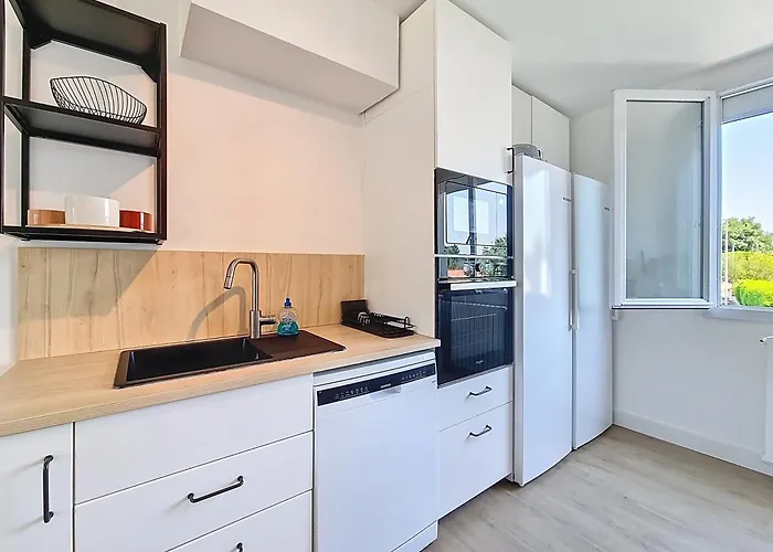 L'urbaine, Maison De Spacieuse, Jardin, Wifi Appartement *